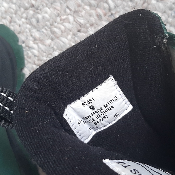 Lands'End Kids Water Repellant Winter Boots - Picture 11 of 11